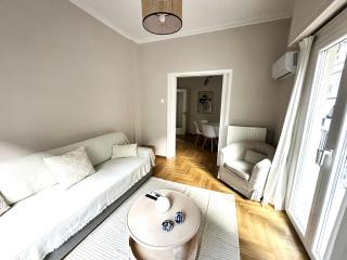 A35 Heart of Thiseio renovated in 2024, extra fees for 2nd room - Atene - 0