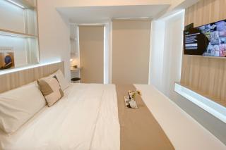 Restfull Studio at Tokyo Riverside PIK 2 Apartment By Travelio - 8