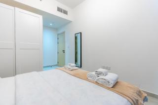 Bright & Spacious 1BD Flat with balconyDubai JVC - Dubai - 7