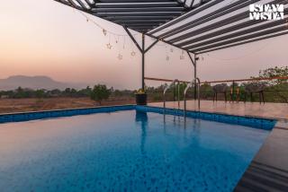 StayVista's One Villa - Pet-friendly charm with Farm views, Modern decor & A refreshing plunge pool - Karjat - 5
