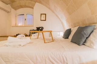 Sassi Suite - Elegant Historic Home - 1