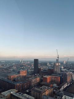 Stunning 2 Bed Flat in Central Birmingham w Views - Birmingham - 6