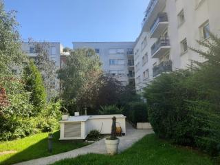 Paris-Stade de France, Metro, parking, 6 Personnes - Saint-Denis - 8