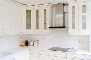 City Centre - Free Parking - 2 Bedroom - 5