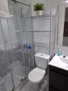 Habitación particular con baño privado - Sevilla - 3