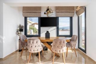 Icon of the seas Sithonia - 4