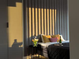 URBAN APARTMENTS GLOBAL SKYLINE 18th Floor No 02 Free Garage, Self Check-in - Katowice - 2