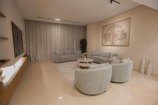 City view apartment Rafal Tower شقة علويه بإطلالة مميزه برج رافال 2BR - Riyad - 2