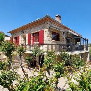 La Jolie Maison de Banne, 4 étoiles, piscine privée chauffée, calme - Banne - 9