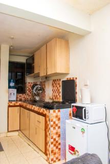 Unique, Modern Studio Apartment - 1