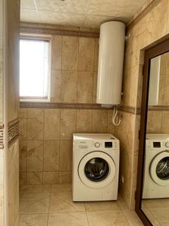 Admiral Plaza Apartments - 6