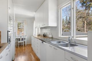 Villa Spacious - Täby - 1