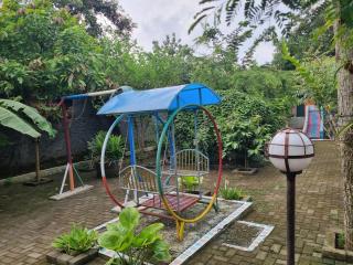Diyan Padhang Homestay Kamar 6 - 1