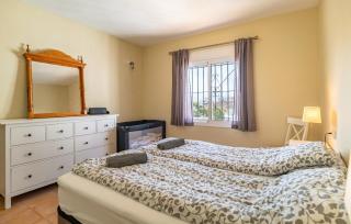 3 Bedroom Stunning Home In Coin - Coín - 5