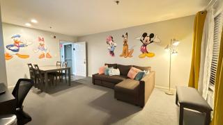 Whimsical Condo 1.5M from Disney - 8