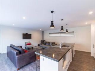 Central Spa Getaway (F2) - Queenstown - 6