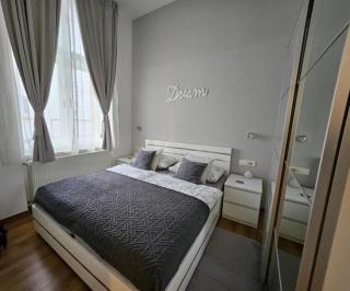 Main Square Dream Apartment - 3