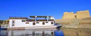 Nubian Queen Boat - - 1