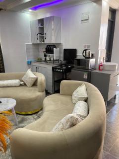 Crown Z BnB-Luxurious 1bedroom - Ruiru - 8