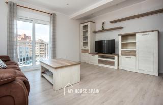 MyHouseSpain - Precioso piso con parking - Gijón - 0