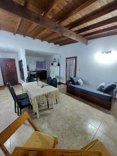House close to the sea, with pool 10x4mts - Mar del Plata - 0