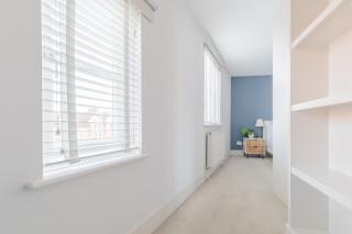 Beautifully Designed 1BD Flat Near Balham Station - 5
