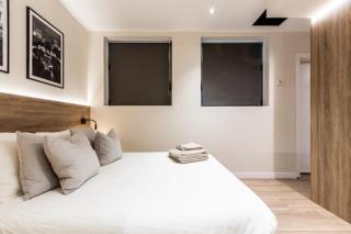 Petit Luxe Mutua - Terrassa - 5