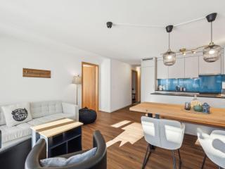 Apartment Nr-06 Haus Sursilvana by Interhome - Lenzerheide/Lai - 1