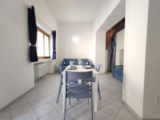 Appartamento ristrutturato in zona centrale - San Vincenzo - 9
