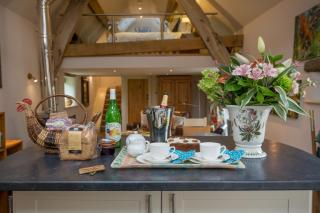 Cruck Barn Cottage - Barlow - 6