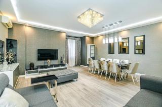 LUXURY Apartment on Baku Nizami str - 9