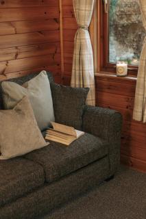 Secluded Pine Lodge 2 - Wigton - 9