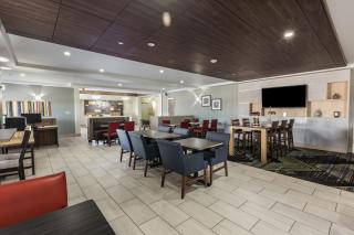 Holiday Inn Express & Suites-Regina-South by IHG - 7
