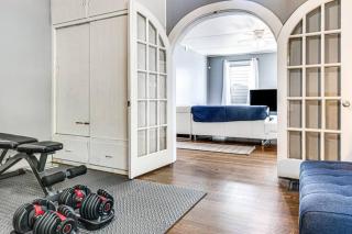Charming 2-Bedroom Home with Private Gym - Indianápolis - 3