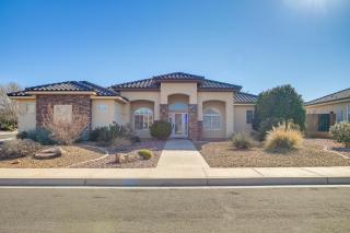 Utah Retreat with Heated Pool, Grill and Fire Pit! - 8