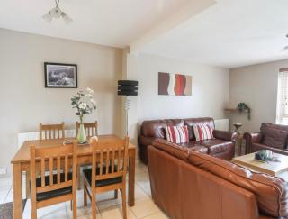 Cozy Cottage Retreat on Glan Gwna Holiday Park - 2