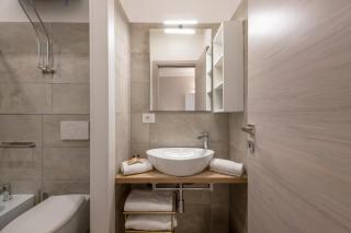 Frisi 3 City Center Suite - B Home - Milan - 2