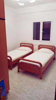 Spacious and Bright Apartment - Gjirokastër - 3