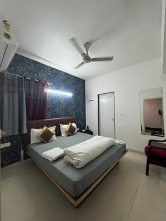 Shivanshika Guest House - Varanasi - 0