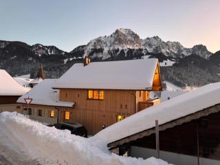 Minimalist Chic Chalet In The Heart Of Rougemont - Rougemont - 0