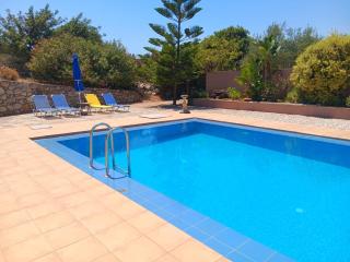 Secluded Villa with Private Pool Almyrida - Almyrida - 0