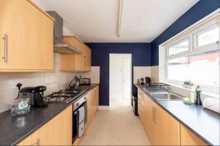 Large 3 bedroom sleeps-7/Gartson/Liverpool - Liverpool - 8