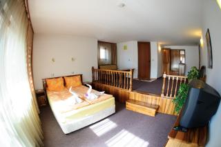 Family Hotel Nadejda - 2