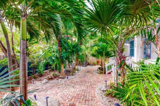Papa's Hideaway - Key West - 4