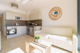 SELECT' - Appartement avec douche extérieure et piscine - 180SUD-E02 - Le Lavandou - 6