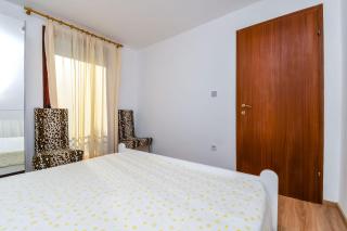 Apartments Quiet - Sevid - 5