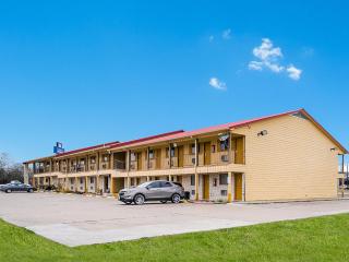 Americas Best Value Inn Refugio - 8