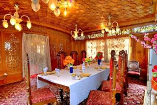 Amina Group Of Houseboats - Srinagar - 5