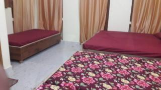 Yatharth Geeta Home Stay - 6