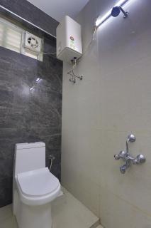 RN stays near by chennai airport - Chennai - 2